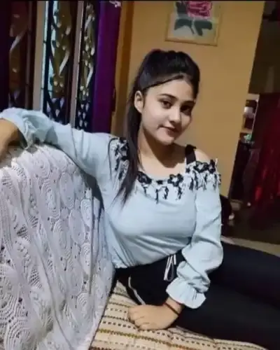 Call Girls Service in Rae Bareli