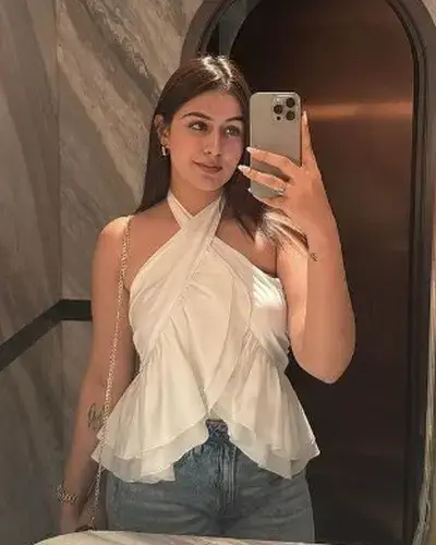 Call Girl Rae Bareli